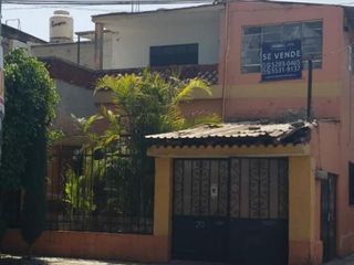 Casa Venta en Col. Sifón, Iztapalapa con Uso de Suelo Habitacional y Comercial