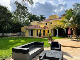 Casa en Venta Frente al Parque dentro del Club de Golf La Ceiba