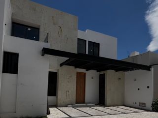 CASA EN VENTA EN ABADIA AL SUR AGUASCALIENTES