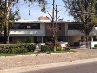 VENTA DE CASA EN JURICA