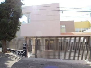 Casa en Venta en CLUB DE GOLF MEXICO
