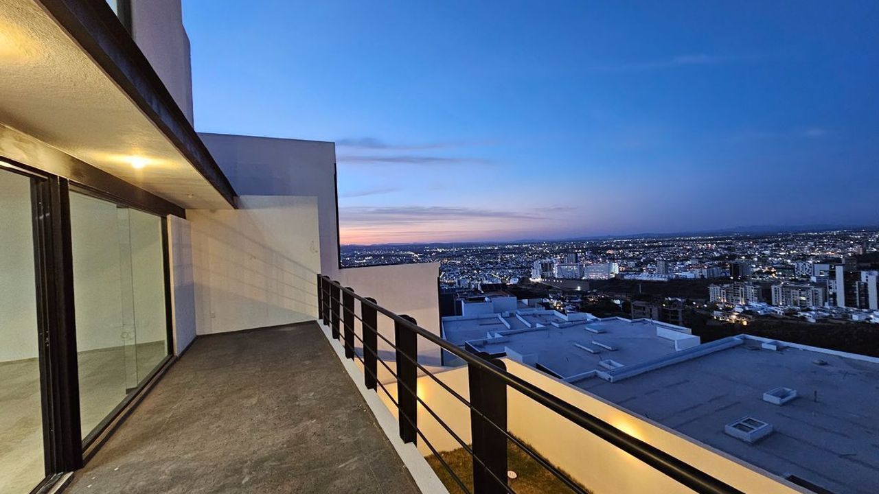 La Loma golf 11 MDP Casa en venta campo de golf San Luis Potosí