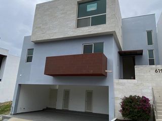 Casa en venta en Laderas Caranday, Monterrey