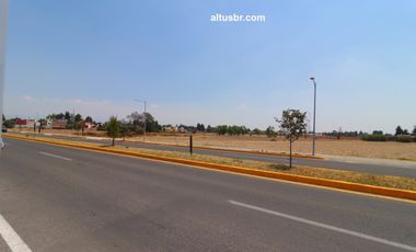 Terreno en Venta en Metepec Uso Mixto Residencial y Comercial