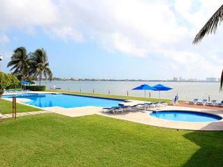 Residencia en Venta en Isla Dorada, Zona Hotelera, Cancún