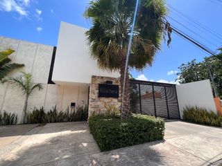 Renta de Villa en complejo residencial Athena en Gertrudis Copo,Merida,Yucatán