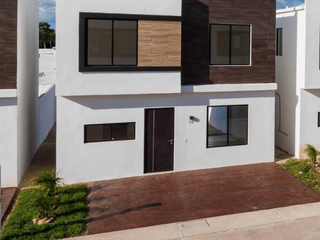Casa en venta en Mérida Yucatán, Privada Idilia Mod.Terra Conkal