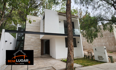 Casa en Venta en Residencial Coto San Nicolás, zona poniente