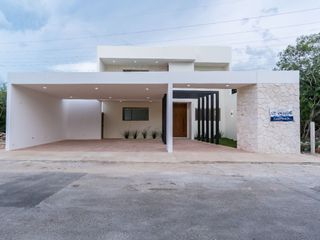 Casa en Venta en Mérida, entrega inmediata en Temozón Norte