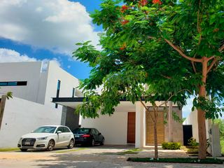 Casa en Renta al norte de Mérida, Privada Residencial Arborea