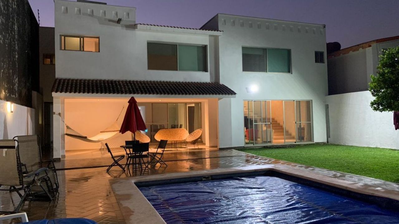 Casa sola en venta y/o renta en Delicias, Cuernavaca