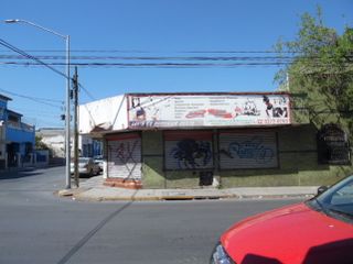 Venta de casa para derrumbar Propiedad en esquina comercial,Centro, Monterrey, Nuevo Leon