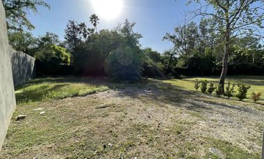 Terreno en Venta en Robleza,  Zona del Uro en Carretera Nacional