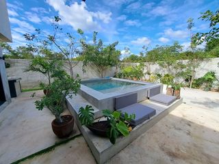 Casa en venta en Privada Nortemerida, Komchen, Mérida Yucatán. Opción a Renta