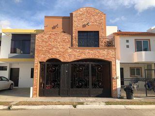 Casa en Venta Real Del Valle, Amueblada