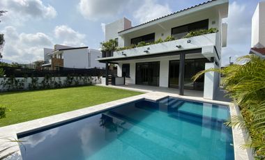 Casa en venta en Paraiso Country Club