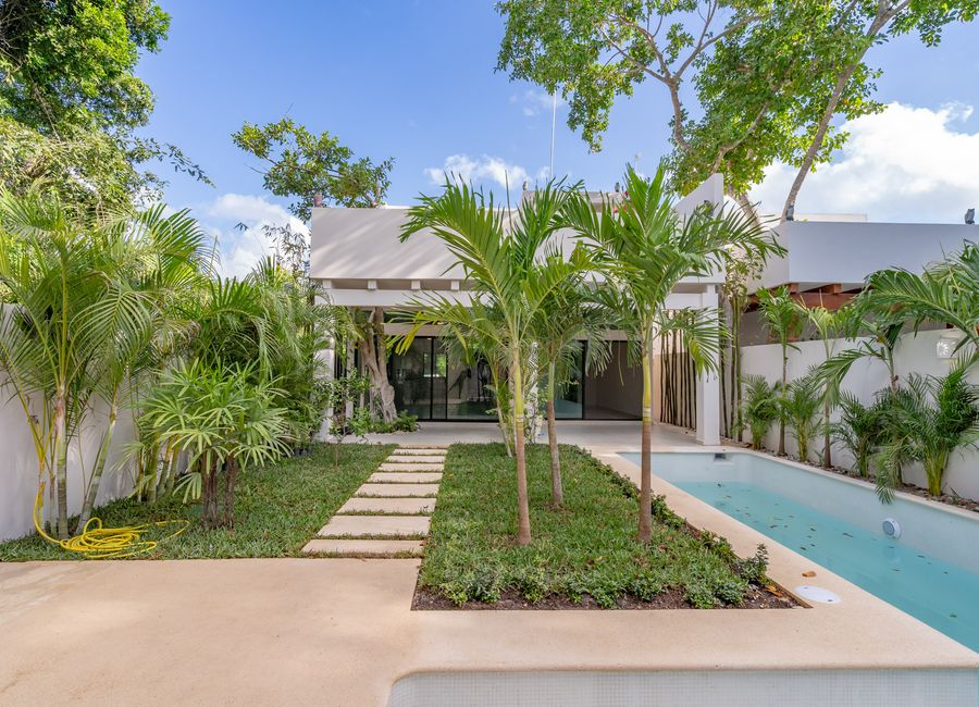 Casa en Venta en El Cielo Playa del Carmen con Alberca Privada Lamudi