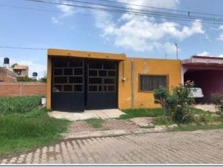 Casa en Venta en Ixtlahuacan del Rio, Colonia la Escondida