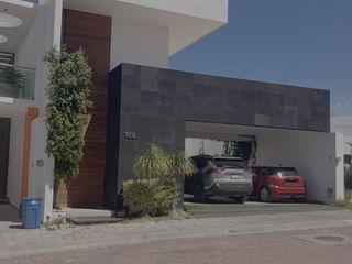 CASA EN VENTA EN COTO AL PONIENTE DE AGUASCALIENTES