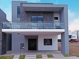 Casa Nueva Residencial en venta en Pachuca sobre Avenida Principal