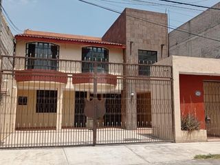 Casa sola en venta en Lomas de Cristo, Texcoco, México