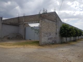 SE VENDE TERRENO EN 