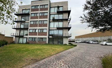 Departamento NUEVO en Venta con jardín en Lomas de Bellavista