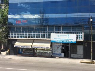 Excelente edificio comercial en venta en avenida principal de Tultitlán.