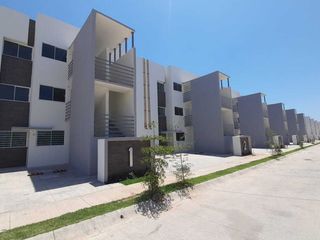 Venta Puerto Vallarta, Azul Península, departamento 2 habitaciones amenidades.