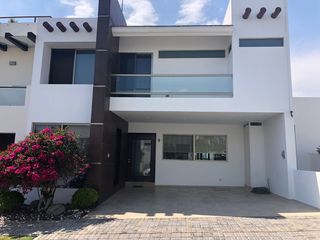 CASA EN VENTA PARQUE CASTELLANA LOMAS DE ANGELOPOLIS II