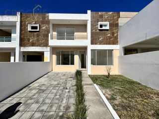 Casa en venta en Xalapa Veracruz Colonia Emiliano Zapata, zona USBI, UV , Circuito Presidentes.