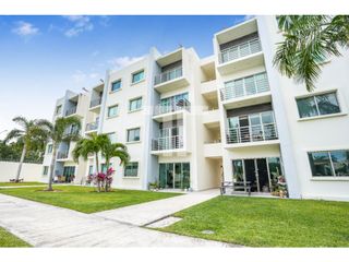 Departamento en renta sin muebles de 2 recamaras Long Island Huayacan Cancun