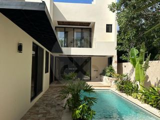 Valenia Club Residencial Casa en condominio en venta en Playa del Carmen