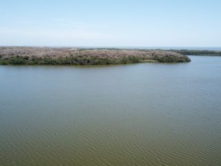 TERRENO EN VENTA LOS COCUYOS COSTALEGRE