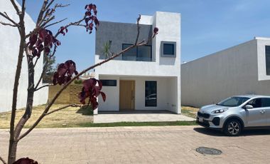 CASA EN VENTA EN CORTIJO DE SAN DIEGO EN SN PEDRO CHOLULA