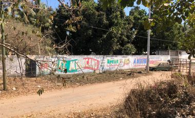 Terreno 7500 mt2 a pie de Carretera La Peñita de Jaltemba