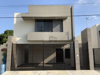 Casa sola en venta en Unidad Nacional, Ciudad Madero, Tamaulipas