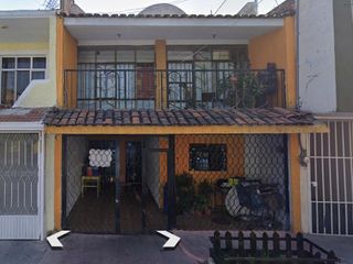 Casa Lomas de Chapultepec / Paola Calzada Arquitectos