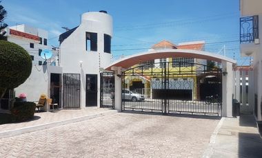 CASA RESIDENCIAL EN VENTA, 4 RECAMARAS, EN FRACC. PRIVADO. CARMEN, CAMPECHE.