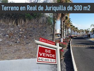 Se Vende Terreno de 300 m2 en REAL DE JURIQUILLA, Único !!