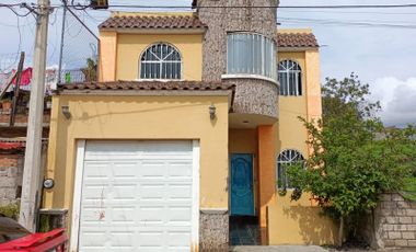 EN COL. ARIO 1815, MORELIA MICHOACÁN. CASA EN VENTA.