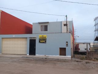 Se Vende Hermosa Casa en Centro Artesanal de Ensenada