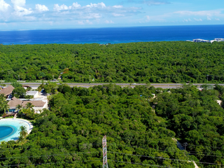 Terreno en Punta Las Rocas, Playa del Carmen