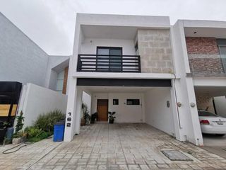 Casa en Venta en Villa de las Palmas