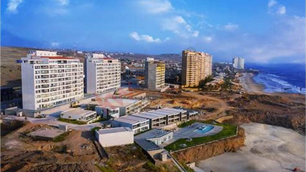 Ultima oportunidad! Condo Zafiro tres recamaras acabados de lujo Torre 4 Suite unidad 1205 La