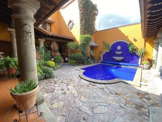 Renta o Venta de Casa sola  Estilo Colonial Mexicano en  Vista Hermosa  Cuernavaca Morelos