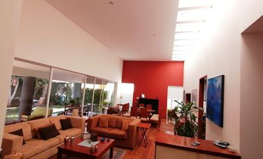 Exclusiva Casa de Diseño en un Piso en Venta Fracc. El Lucero, Cholula, Puebla