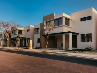 Venta de  Casa en Villas Conkal