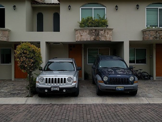 PRECIOSA CASA EN VILLA TULES ZAPOPAN