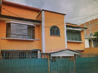 Vendo Casa en Lomas del Chamizal